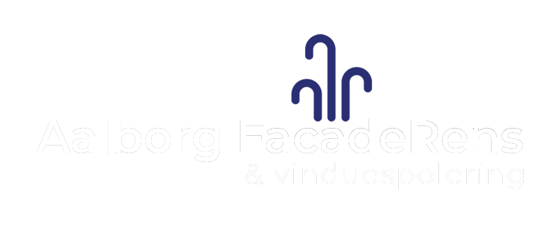 Aalborg FacadeRens logo med vinduespolering tekst